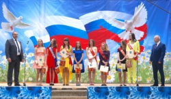 Выпускники окончившие школу с золотой медалью